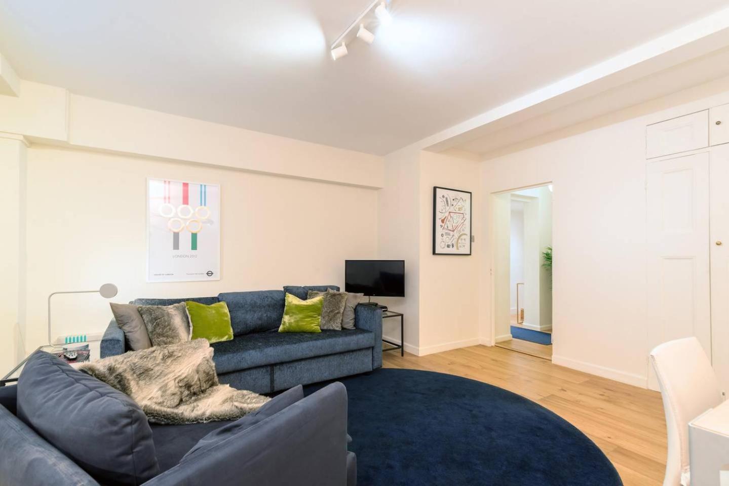 Appartamento Guestready - Blue Surprise Near St. Paul'S Londra Esterno foto